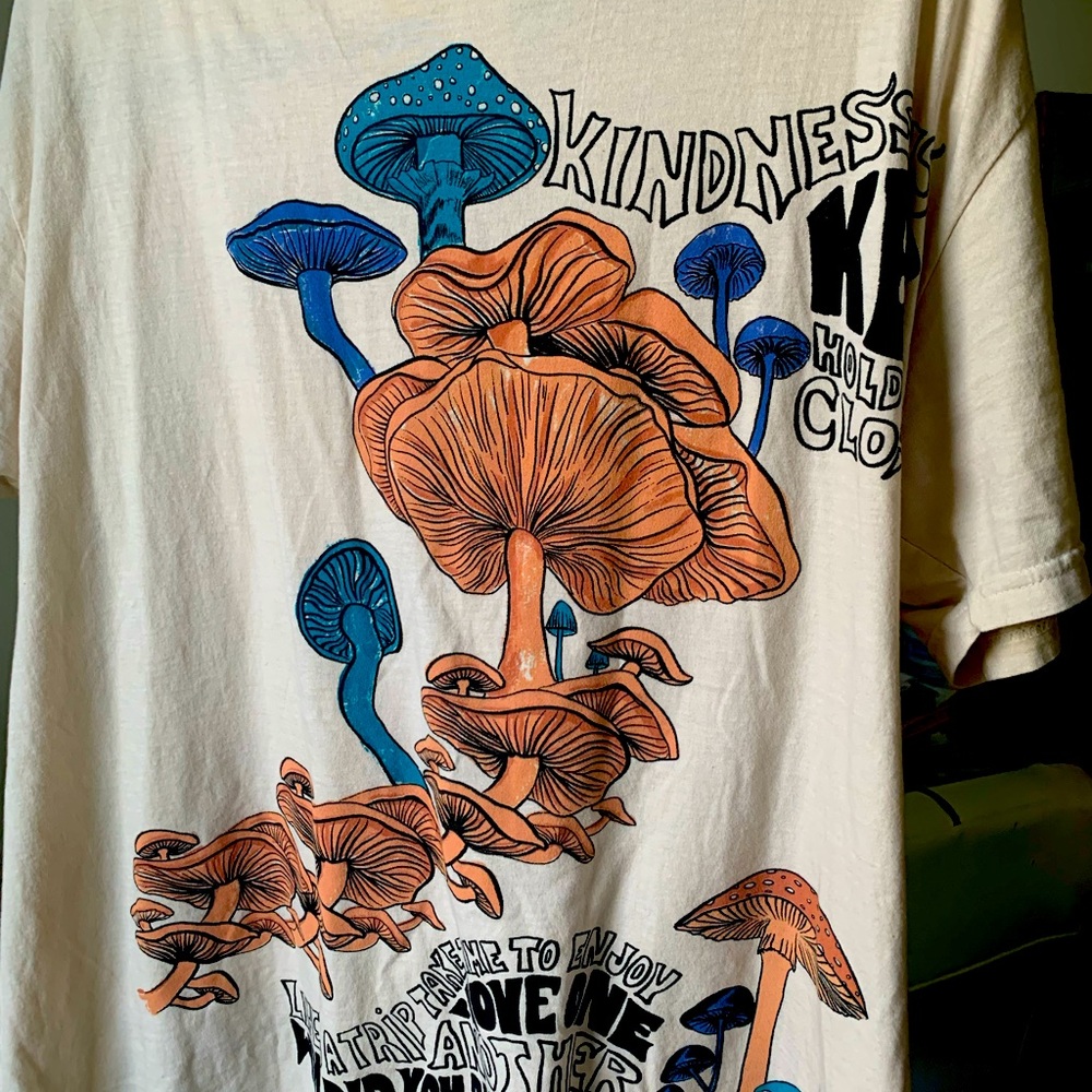 Urban outfitters oversized tee. S/M